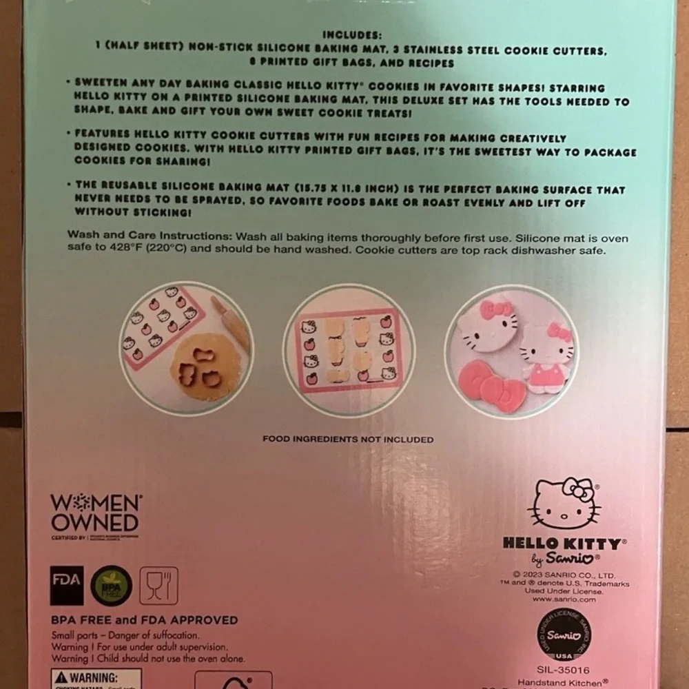 Sanrio Hello Kitty Bakeware Set - Pink and Green